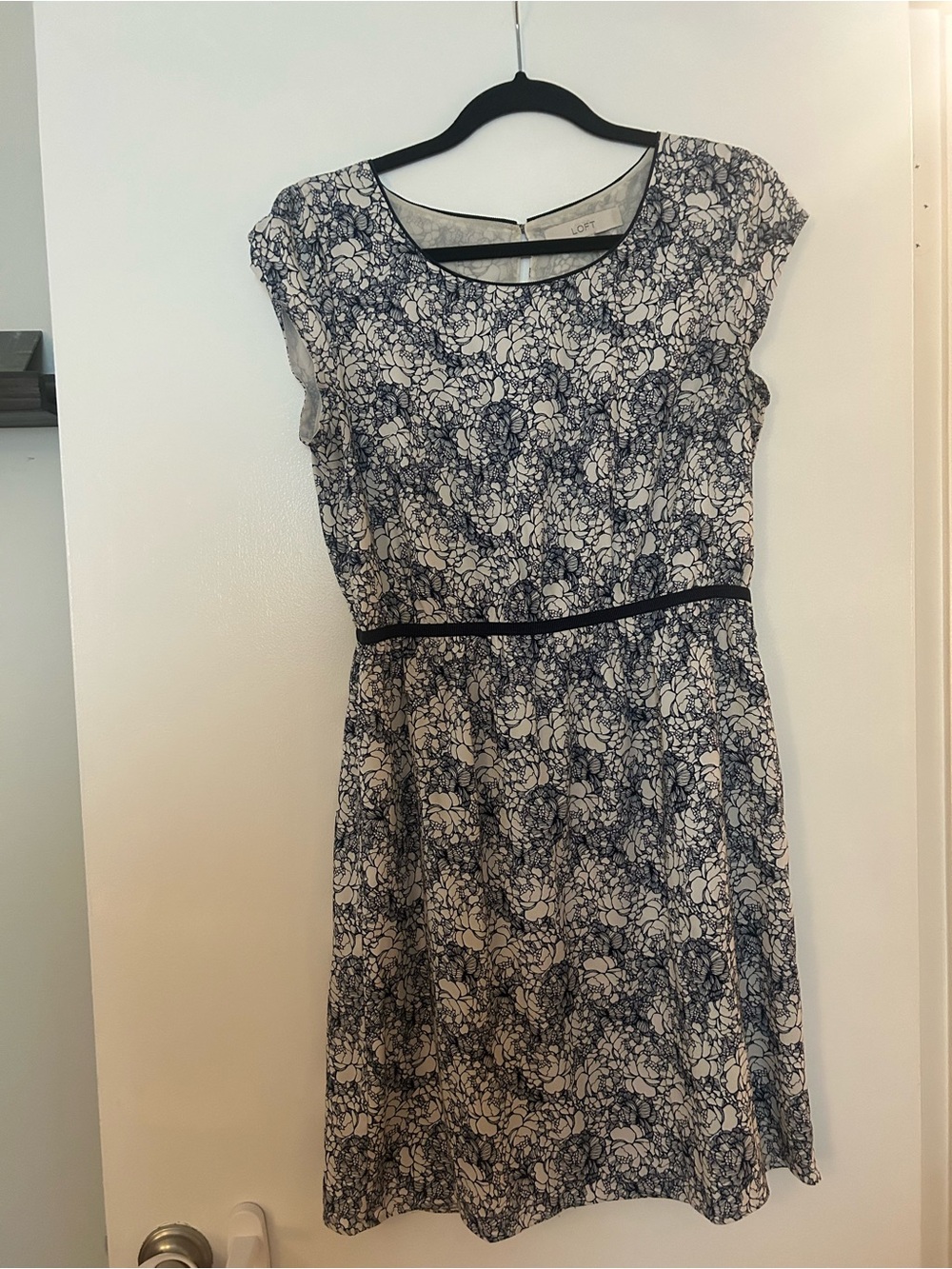 LOFT Navy and Cream Floral Cap-Sleeve Dress
